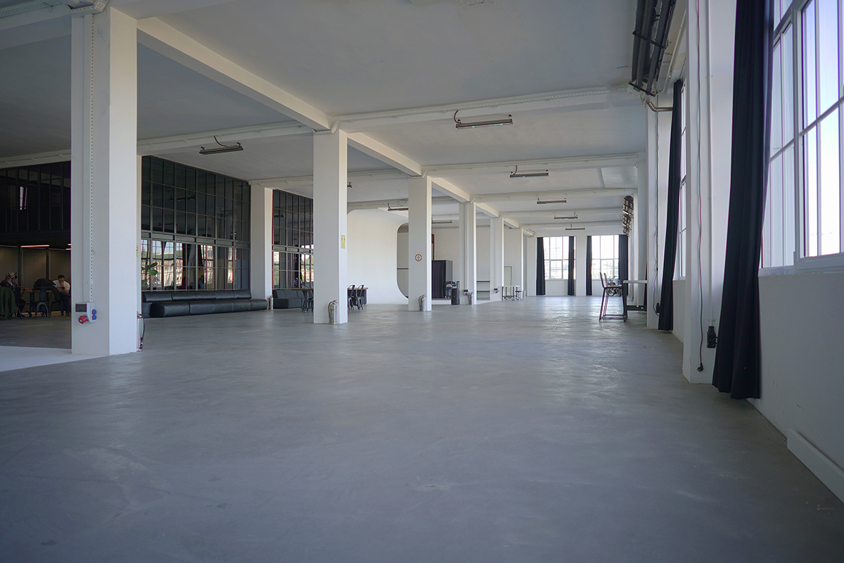 Digioneplus Studyo Maslak XL124 daylight